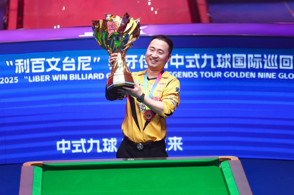 而这正是她 而这正是她