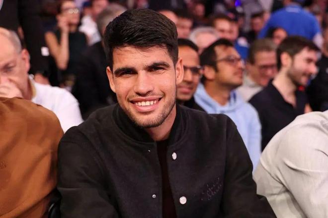 他几乎把俱 他几乎把俱