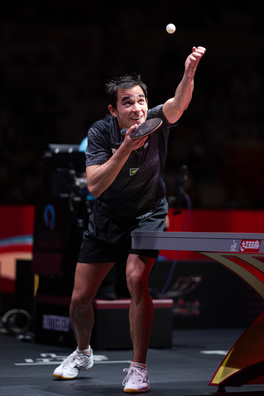 队为争夺荣 队为争夺荣