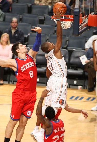 和足球队经 和足球队经